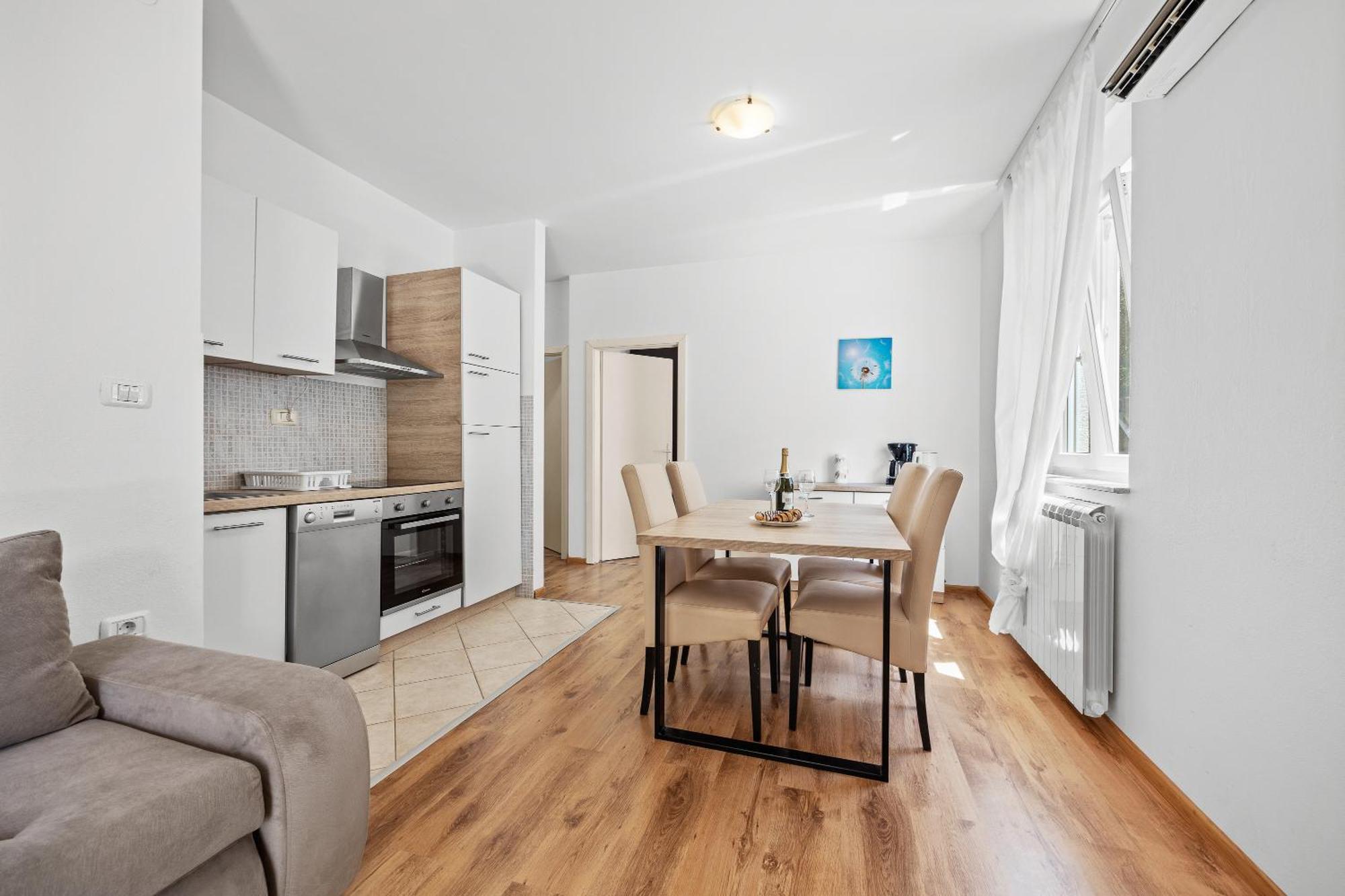 Neea Apartments เมดูลิน ภายนอก รูปภาพ