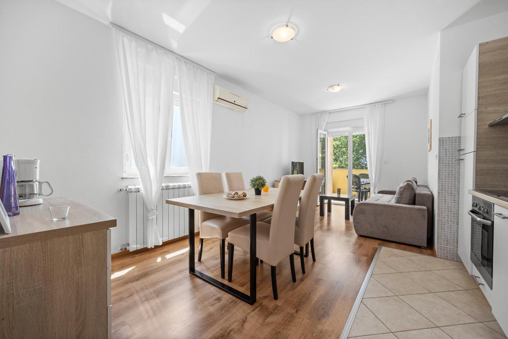 Neea Apartments เมดูลิน ภายนอก รูปภาพ