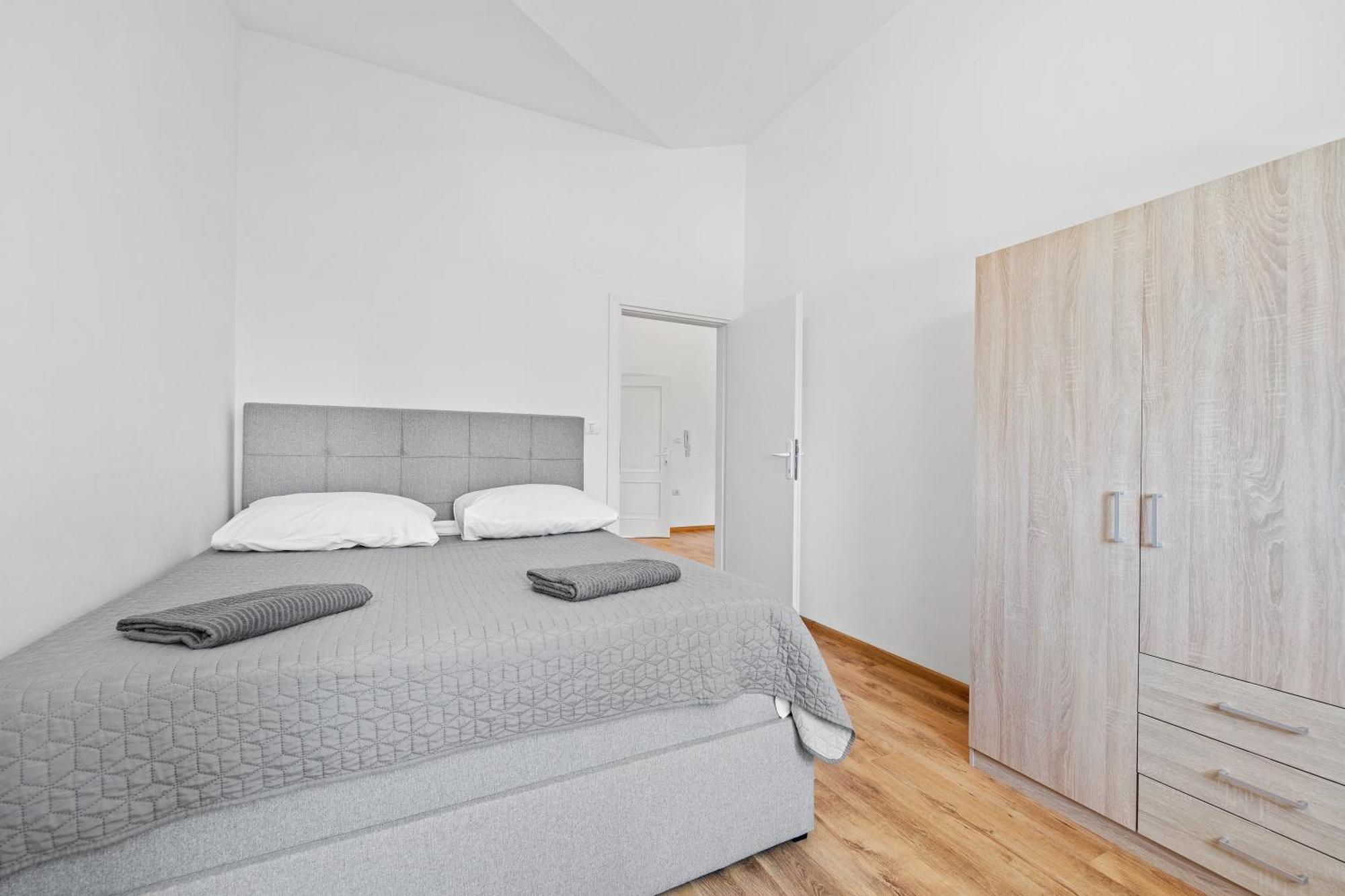 Neea Apartments เมดูลิน ภายนอก รูปภาพ